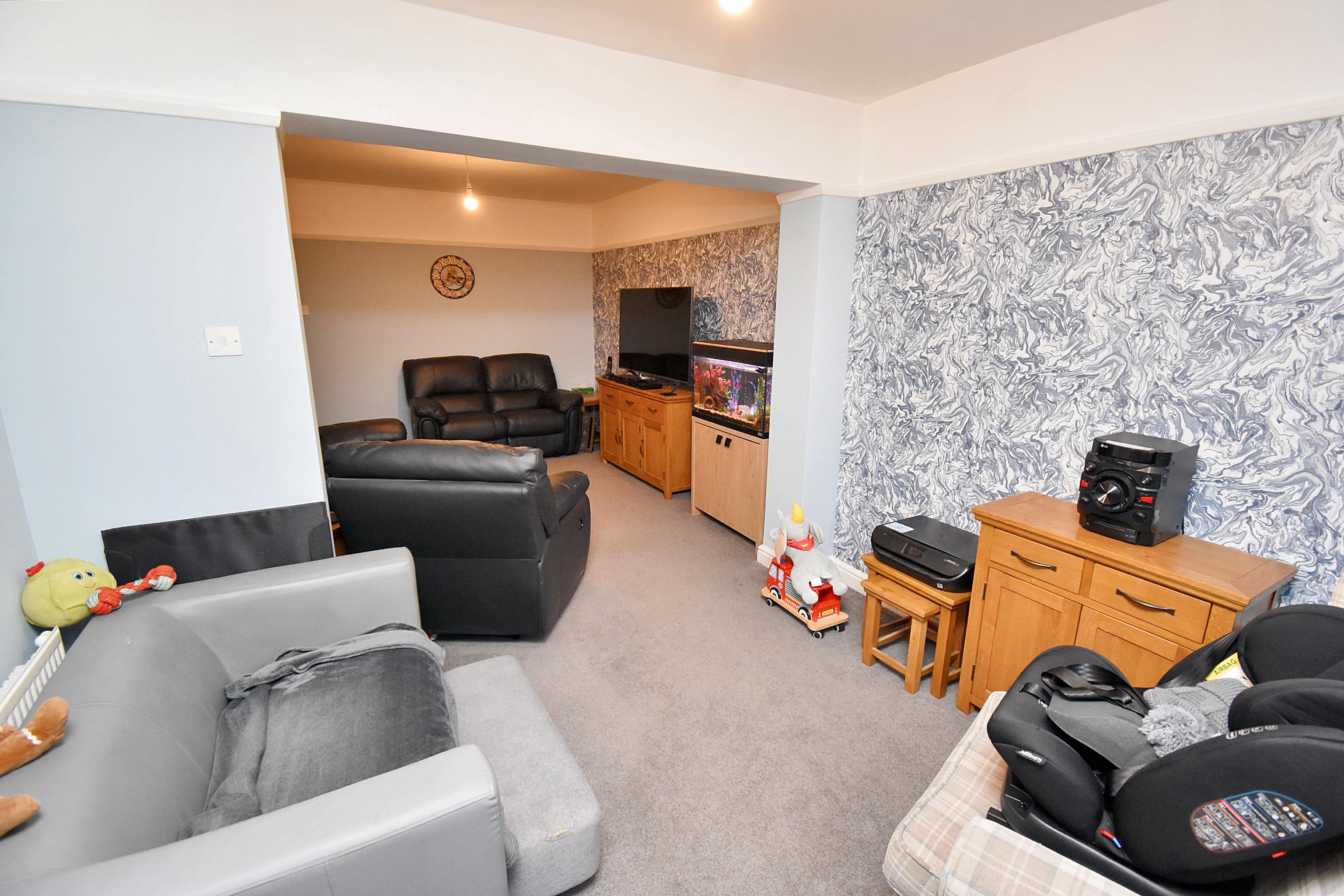 Cottingham Road, Corby Simpson West